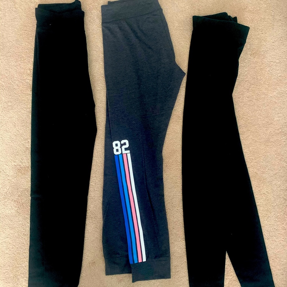 BUNDLE!!!!!!!! Leggings